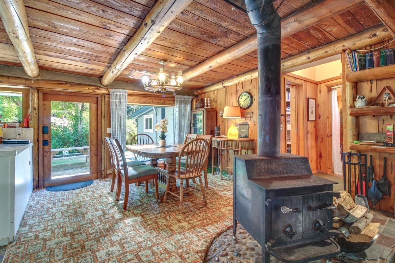 Rustic Bandon Log Cabin On 5 Acres Of Woodlands! Zewnętrze zdjęcie