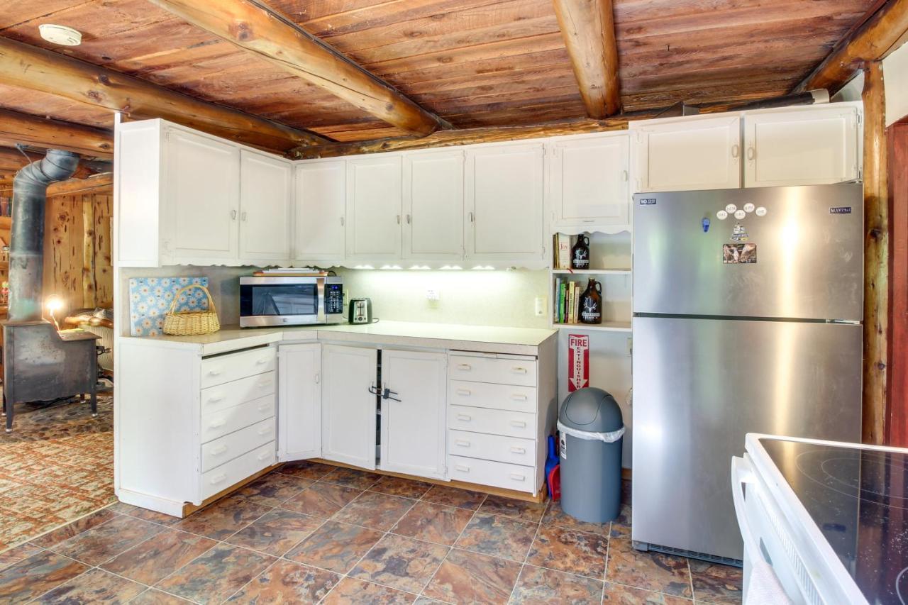 Rustic Bandon Log Cabin On 5 Acres Of Woodlands! Zewnętrze zdjęcie