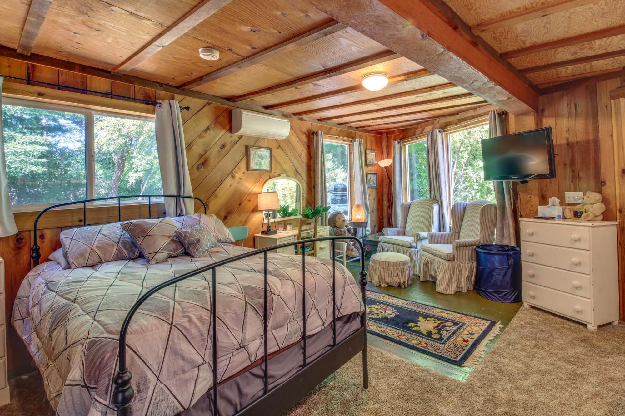 Rustic Bandon Log Cabin On 5 Acres Of Woodlands! Zewnętrze zdjęcie